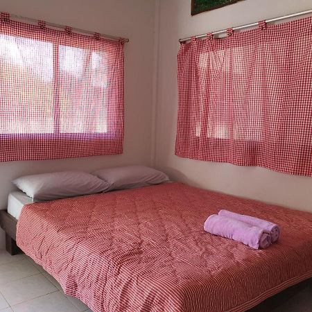 Pineapple Resort Ban Huai Thalaeng Phan Exteriér fotografie
